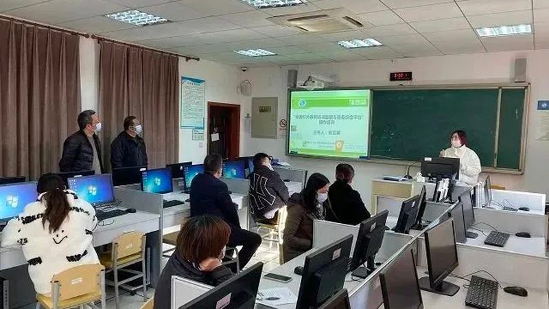 成人高考学历：国家承认的途径，费用明细解析**