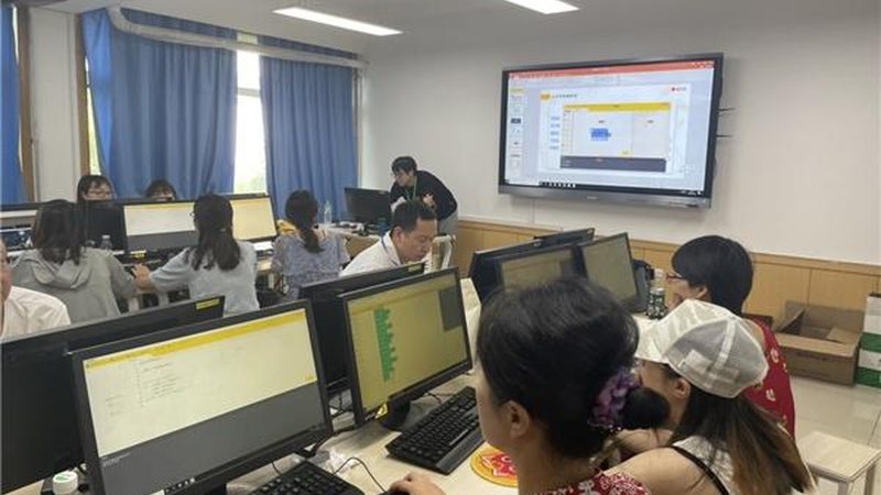 企业在线培训系统参数对比